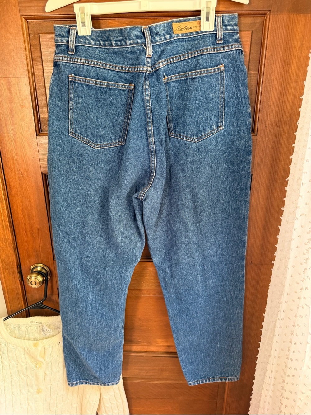 VINTAGE BILL BLASS HIGH WAISTED JEANS - Picture 3 of 3